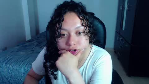 Snapshot of freud_x_louise1 chatting on 12.30.24 Louise  online show from 12.30.24