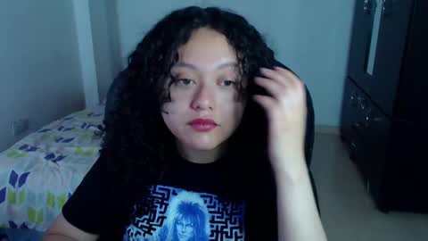 Snapshot of freud_x_louise1 chatting on 01.09.25 Louise  online show from 01.09.25