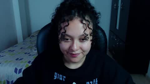 Snapshot of freud_x_louise1 chatting on 02.24.25 Louise  online show from 02.24.25