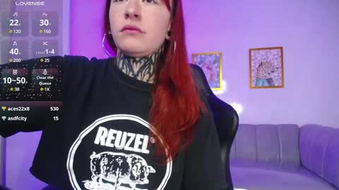 Snapshot of freya_b chatting on 02.03.25 freya online show from 02.03.25