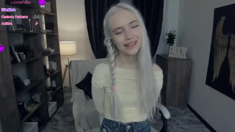 Freya online show from 02.14.26