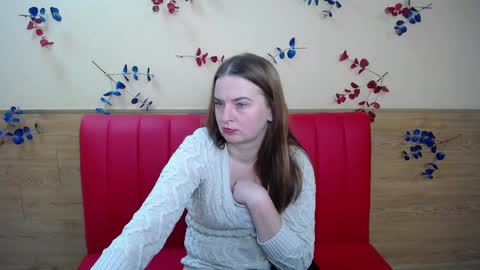 Snapshot of freyadak chatting on 12.15.24 FreyaDak online show from 12.15.24