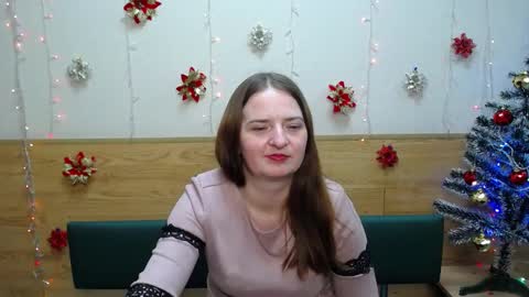 Snapshot of freyadak chatting on 01.08.25 FreyaDak online show from 01.08.25