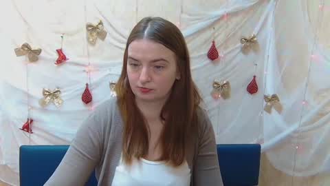 Snapshot of freyadak chatting on 01.11.25 FreyaDak online show from 01.11.25