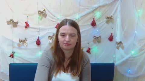 Snapshot of freyadak chatting on 01.11.25 FreyaDak online show from 01.11.25