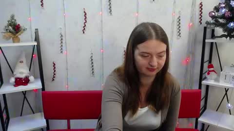 Snapshot of freyadak chatting on 01.19.25 FreyaDak online show from 01.19.25