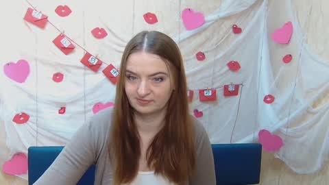 Snapshot of freyadak chatting on 02.01.25 FreyaDak online show from 02.01.25