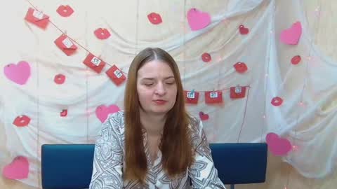 Snapshot of freyadak chatting on 02.02.25 FreyaDak online show from 02.02.25