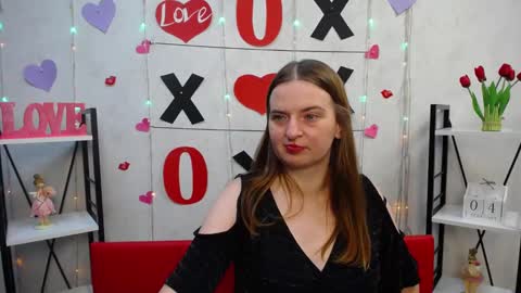 Snapshot of freyadak chatting on 02.05.25 FreyaDak online show from 02.05.25