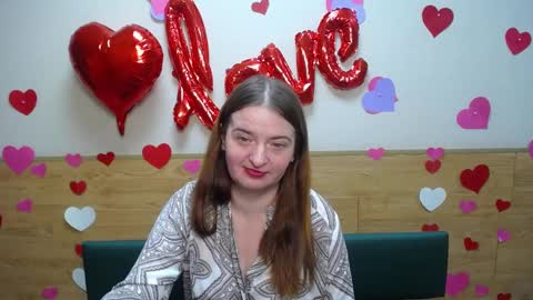 Snapshot of freyadak chatting on 02.07.25 FreyaDak online show from 02.07.25