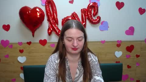 Snapshot of freyadak chatting on 02.08.25 FreyaDak online show from 02.08.25