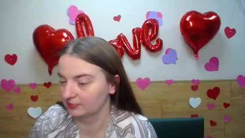 Snapshot of freyadak chatting on 02.15.25 FreyaDak online show from 02.15.25