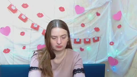 Snapshot of freyadak chatting on 02.18.25 FreyaDak online show from 02.18.25