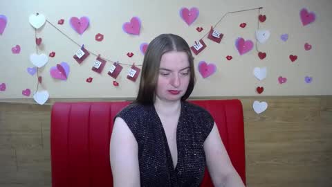 Snapshot of freyadak chatting on 02.28.25 FreyaDak online show from 02.28.25