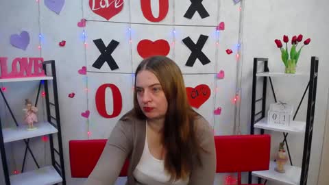 Snapshot of freyadak chatting on 03.01.25 FreyaDak online show from 03.01.25