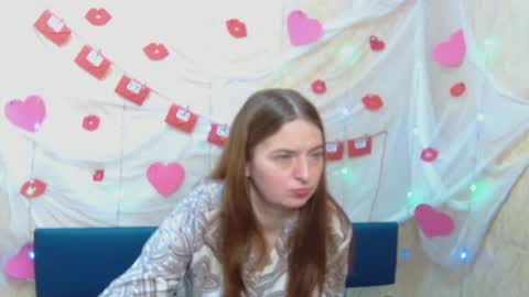 Snapshot of freyadak chatting on 03.02.25 FreyaDak online show from 03.02.25