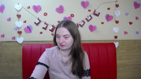 Snapshot of freyadak chatting on 03.03.25 FreyaDak online show from 03.03.25