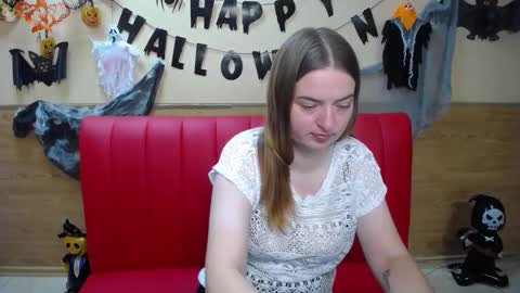 Snapshot of freyadak chatting on 11.09.25 FreyaDak online show from 11.09.25