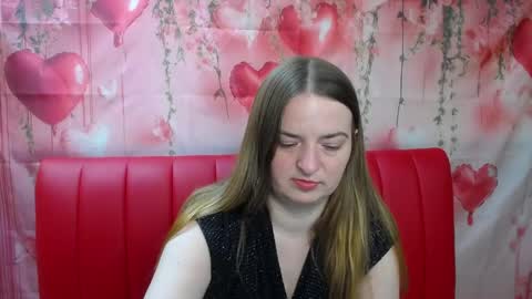 Snapshot of freyadak chatting on 05.19.26 FreyaDak online show from 05.19.26