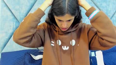 Snapshot of freyamoller_ chatting on 01.19.26 FreyaMoller online show from 01.19.26