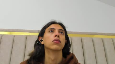 FreyaMoller  online show from 04.19.26