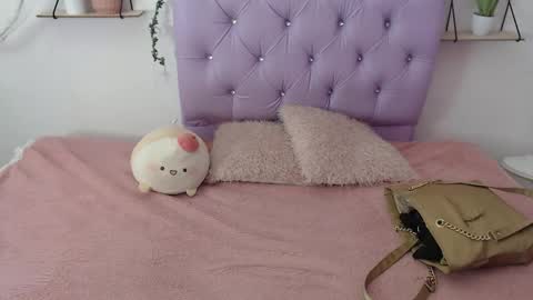 Snapshot of freyja_01 chatting on 09.14.25 Freyja online show from 09.14.25