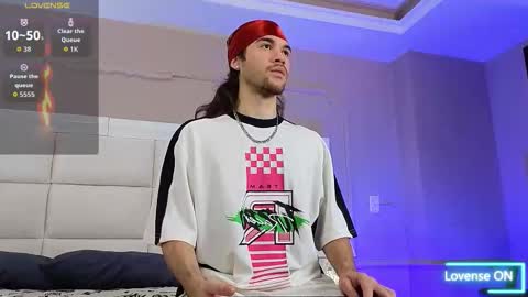 freyrvik online show from 10.29.25