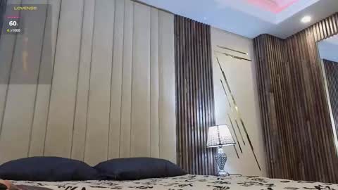 freyrvik online show from 12.16.25