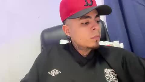 freyva_ online show from 04.11.26