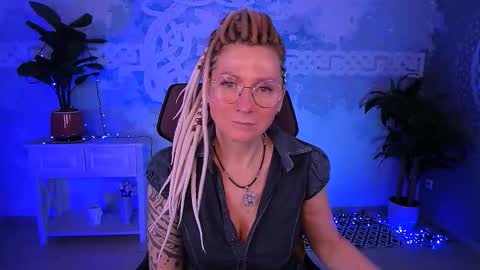 Frida Tander online show from 03.21.26