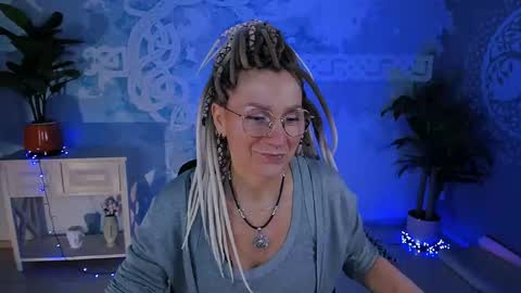 Frida Tander online show from 04.20.26