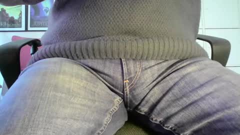 Snapshot of frider99 chatting on 02.20.25 frider99 online show from 02.20.25