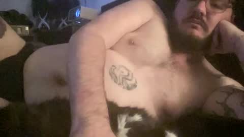 Snapshot of frnicola chatting on 09.08.25 F. online show from 09.08.25