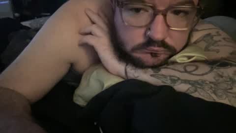 Snapshot of frnicola chatting on 09.09.25 F. online show from 09.09.25