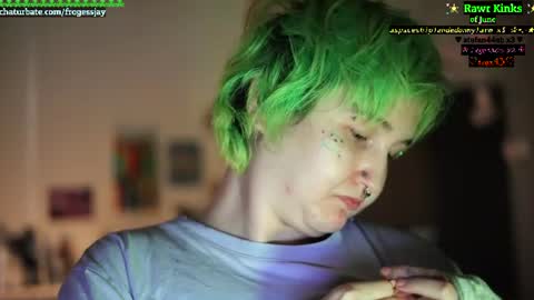 Snapshot of frogessjay chatting on 06.19.26 Jaywise Frogfoot online show from 06.19.26