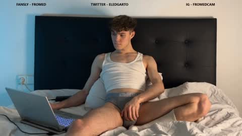 Snapshot of fromedcam chatting on 02.06.25 ED online show from 02.06.25