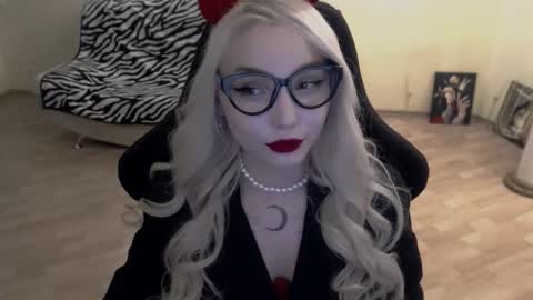 Lilith online show from 10.30.25