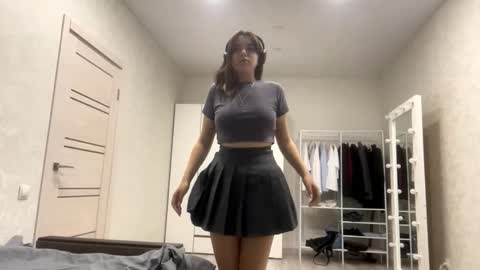 Emily online show from 09.17.25