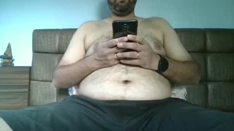 fruti loops  Bull online show from 01.18.25