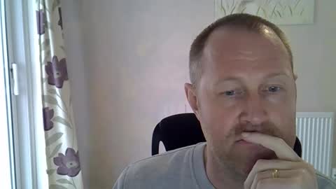 Snapshot of fuck_buddy_uk chatting on 05.15.26 Fuck Buddy UK online show from 05.15.26