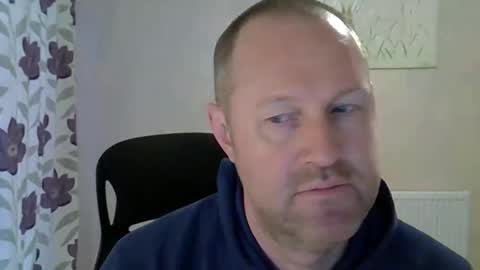 Snapshot of fuck_buddy_uk chatting on 05.19.26 Fuck Buddy UK online show from 05.19.26