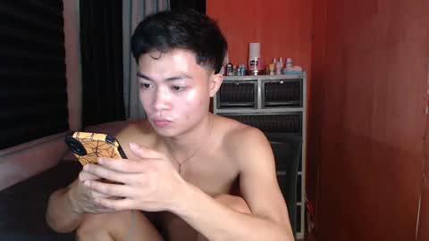 Snapshot of fuck_by_zack chatting on 01.04.25 Zack online show from 01.04.25