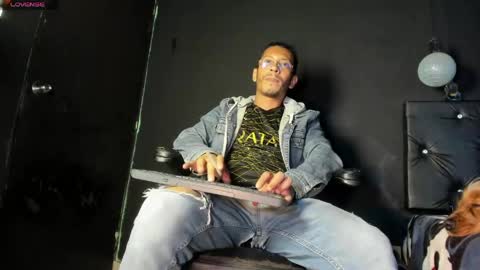 Snapshot of fuck_hardlove chatting on 04.28.26 Ricardodominic 1 MODELO INDEPENDIENTE online show from 04.28.26