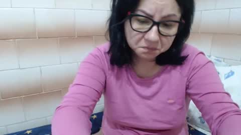 Ella online show from 01.03.25