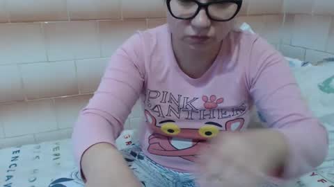 Ella online show from 01.11.25