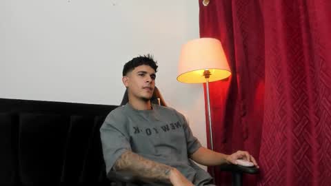 Snapshot of fuckboyca chatting on 09.26.25 fuckboyca online show from 09.26.25