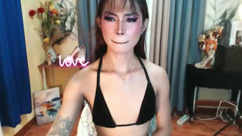 Snapshot of fuckingtransangel chatting on 06.08.26 ANGELICA FOX online show from 06.08.26