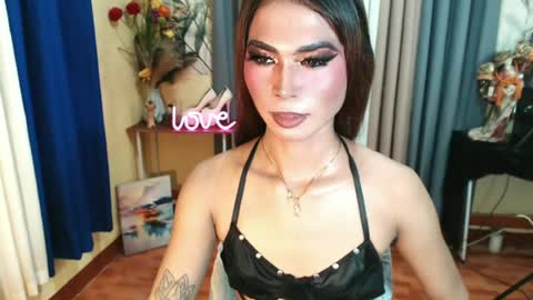 Snapshot of fuckingtransangel chatting on 06.13.26 ANGELICA FOX online show from 06.13.26