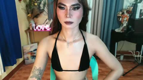 Snapshot of fuckingtransangel chatting on 06.21.26 ANGELICA FOX online show from 06.21.26