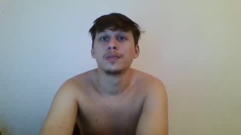 Snapshot of fuckmales21 chatting on 12.15.25 fuckmales21 online show from 12.15.25